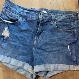 Old navy boyfriend shorts